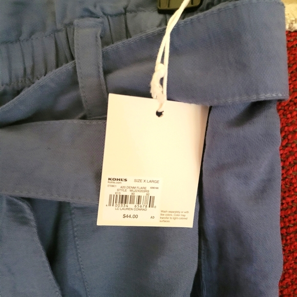 Lauren Conrad denim flare XL shorts NWT - Picture 4 of 5